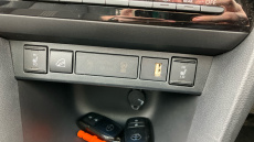 Toyota Yaris Cross 1.5 Hybrid Dynamic AWD 5dr CVT Hybrid Estate